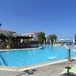 Akamanthea Holiday Village