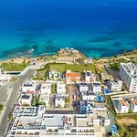 Silver Sands Penthouse