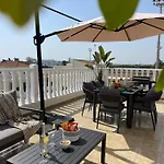 Star Apt In Front Nissi Whit Sea View
