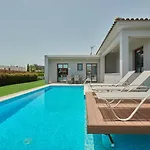 Angie Luxury Beach Villas