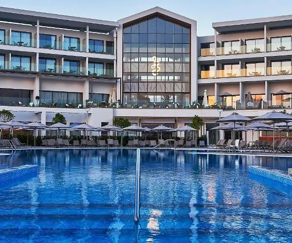 Mare Paphos