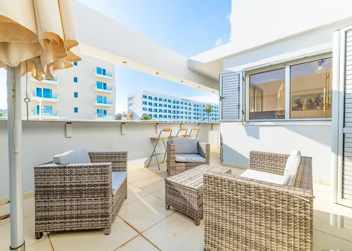 Silver Sands Penthouse