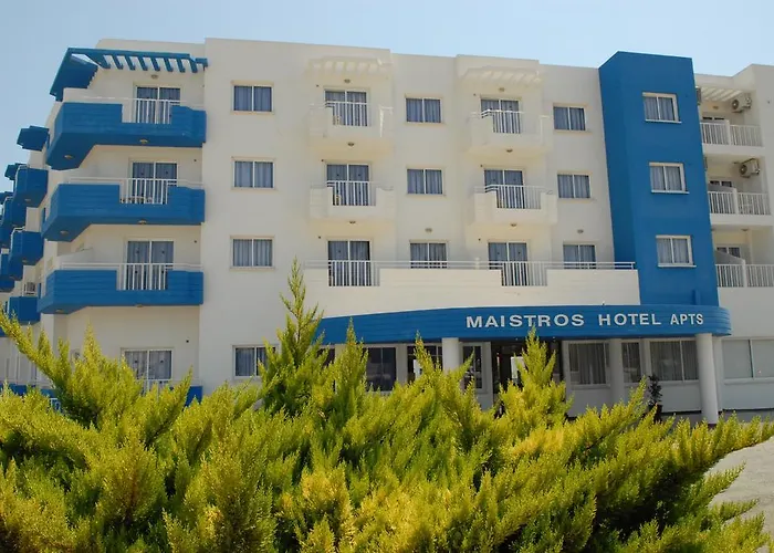 Maistros Hotel Apartments And Bungalow Suites