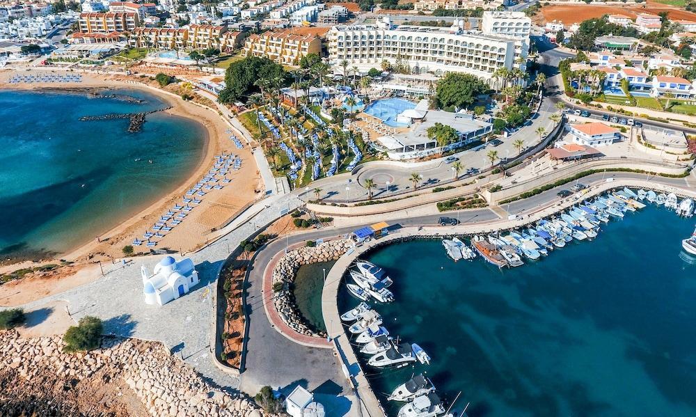 Resort Golden Coast 4*