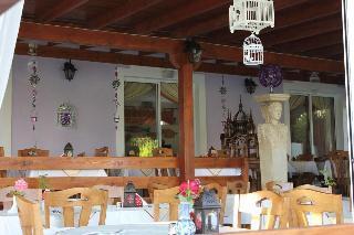 Hotel Akamanthea Holiday Village