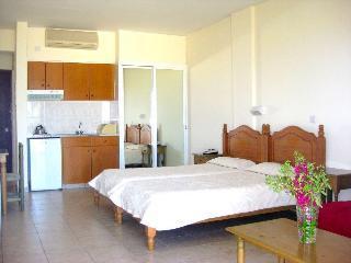 Hotel Akamanthea Holiday Village 4*