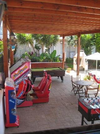 Hotel Akamanthea Holiday Village