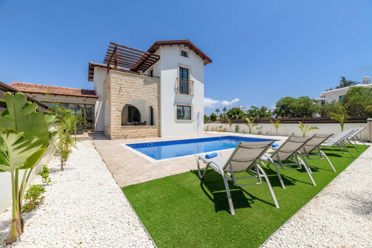 Villa Kymma #16 *