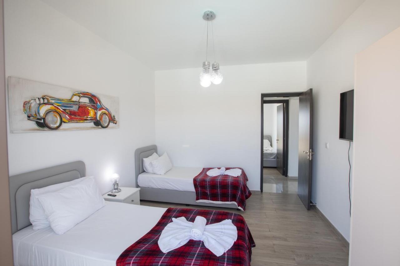 Marylou Villa