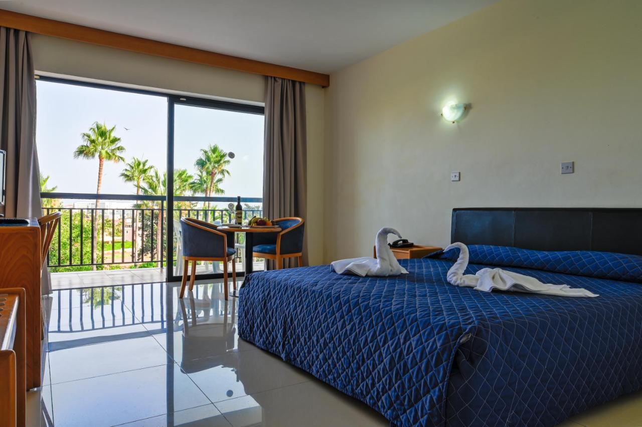 Hotel Veronica Paphos