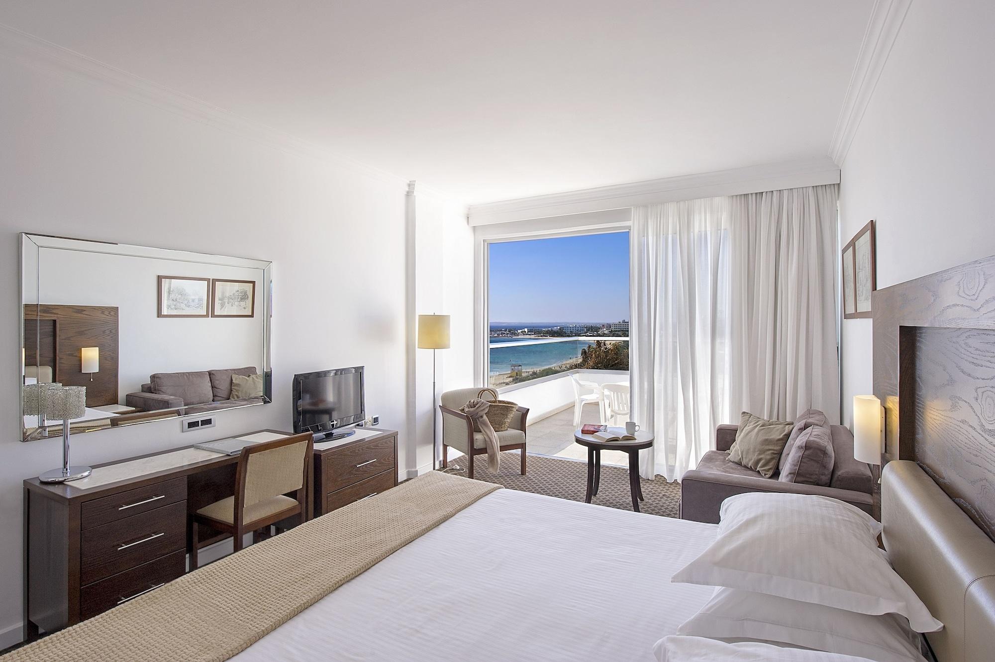 Grecian Sands 4*