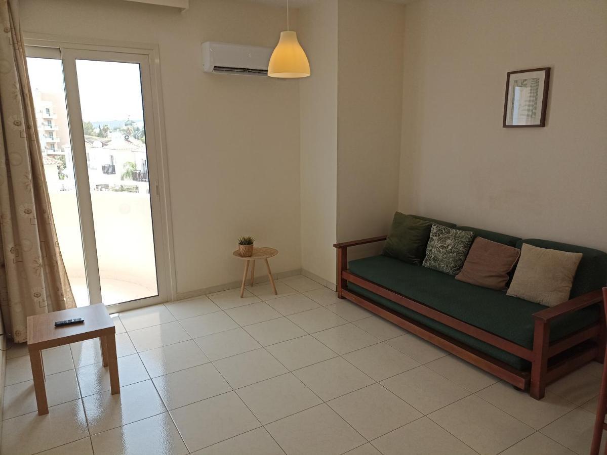 Aparthotel Mandalena 3*