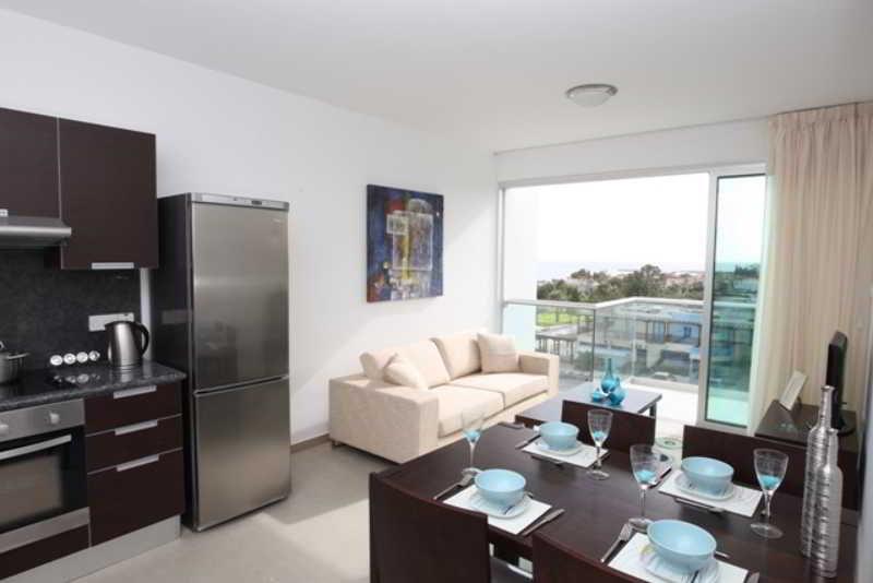 Aparthotel Coralli Beachfront 3*