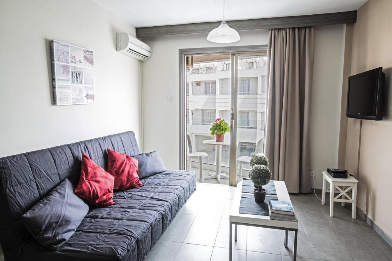 So6 Apartment *