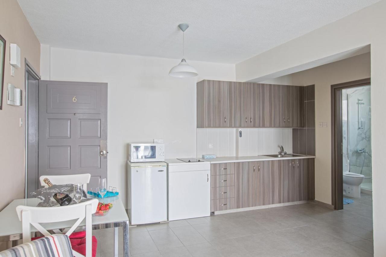 So6 Apartment *