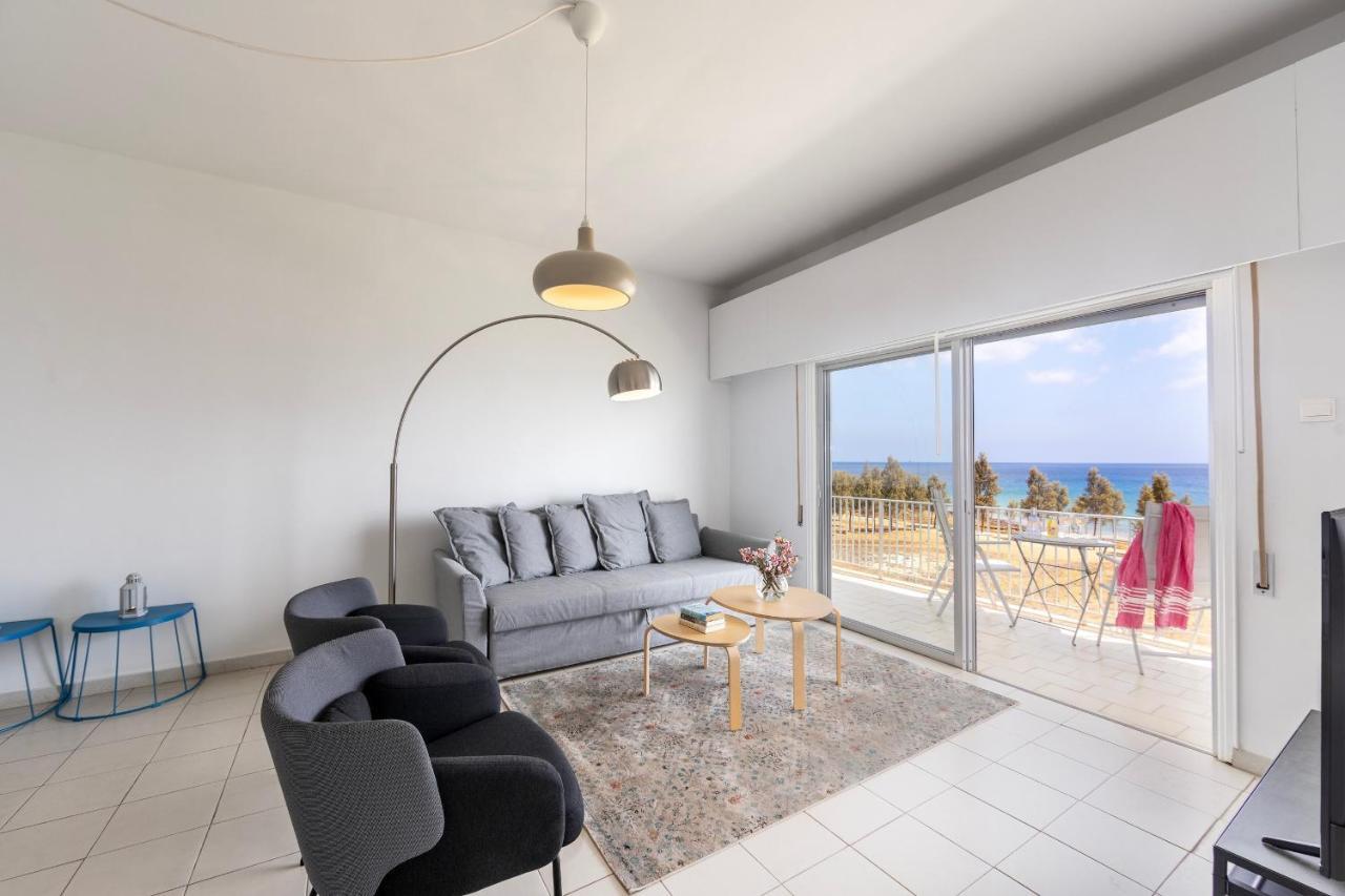 H2o Seafront Apartment Protaras