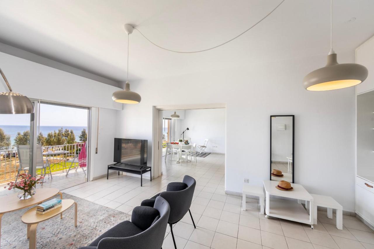 Apartment H2o Seafront Protaras
