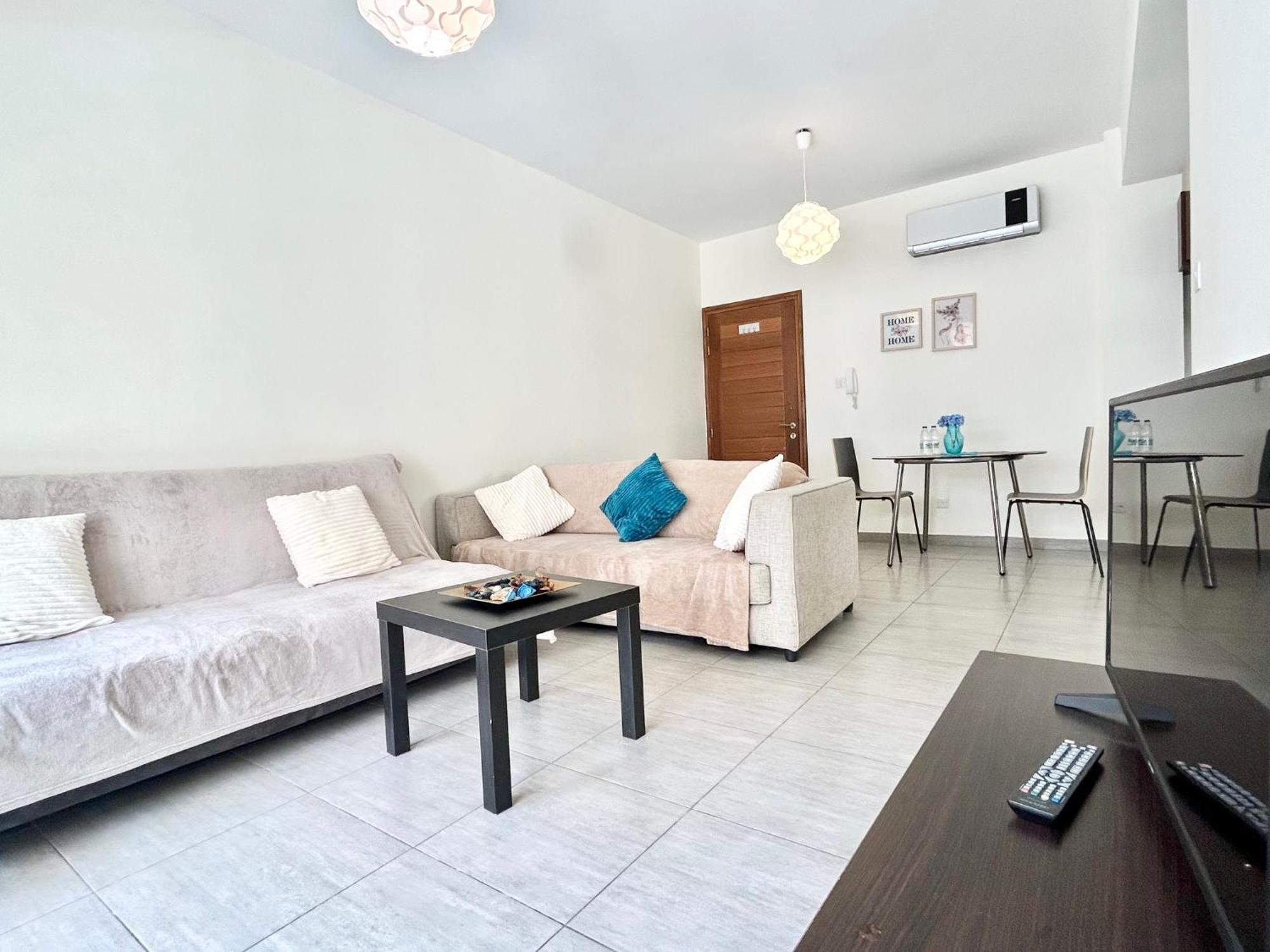 Apartment Sun Julz On The Paphos