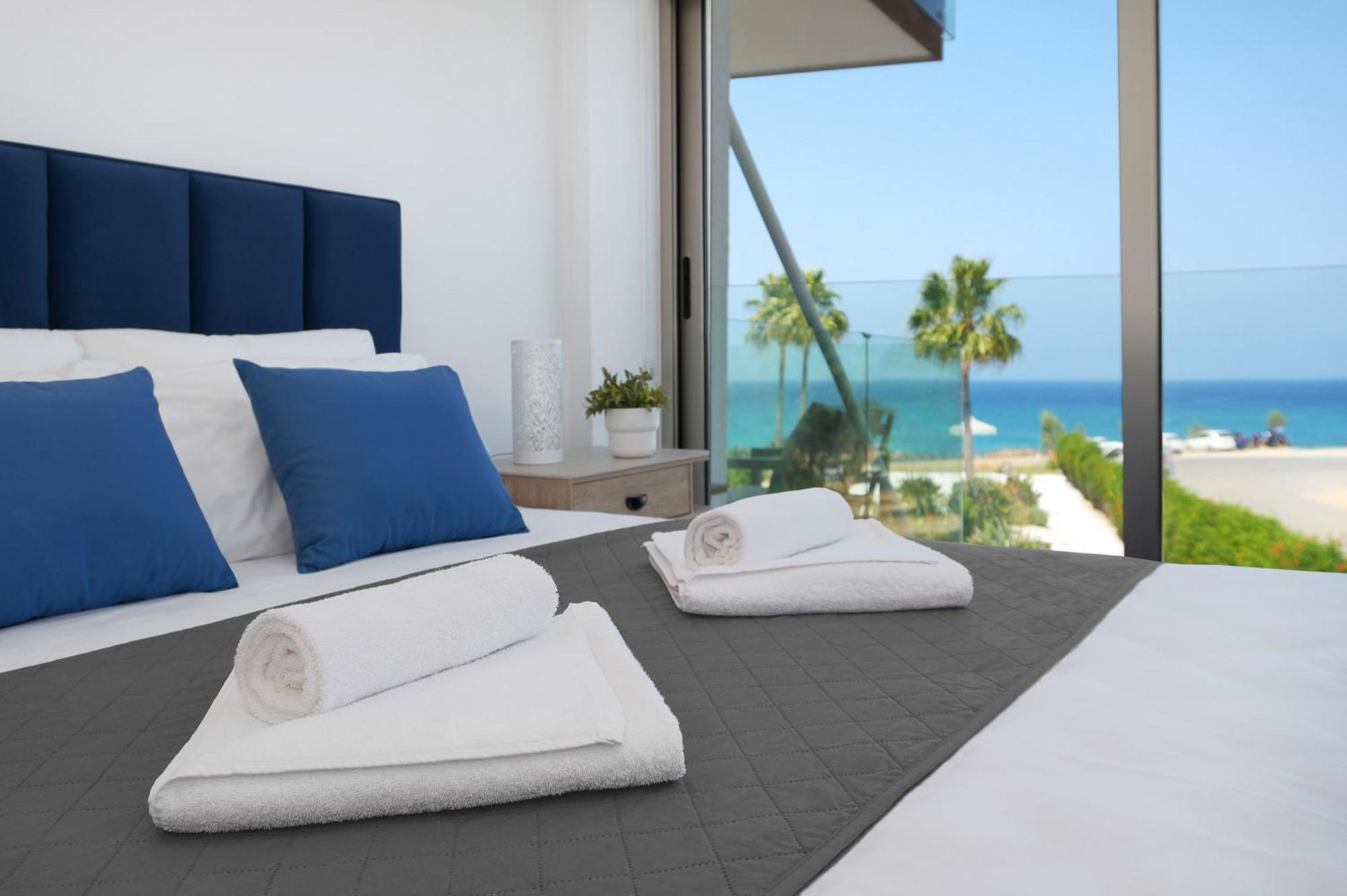 Jenny - Beachfront Vakantiehuis *
