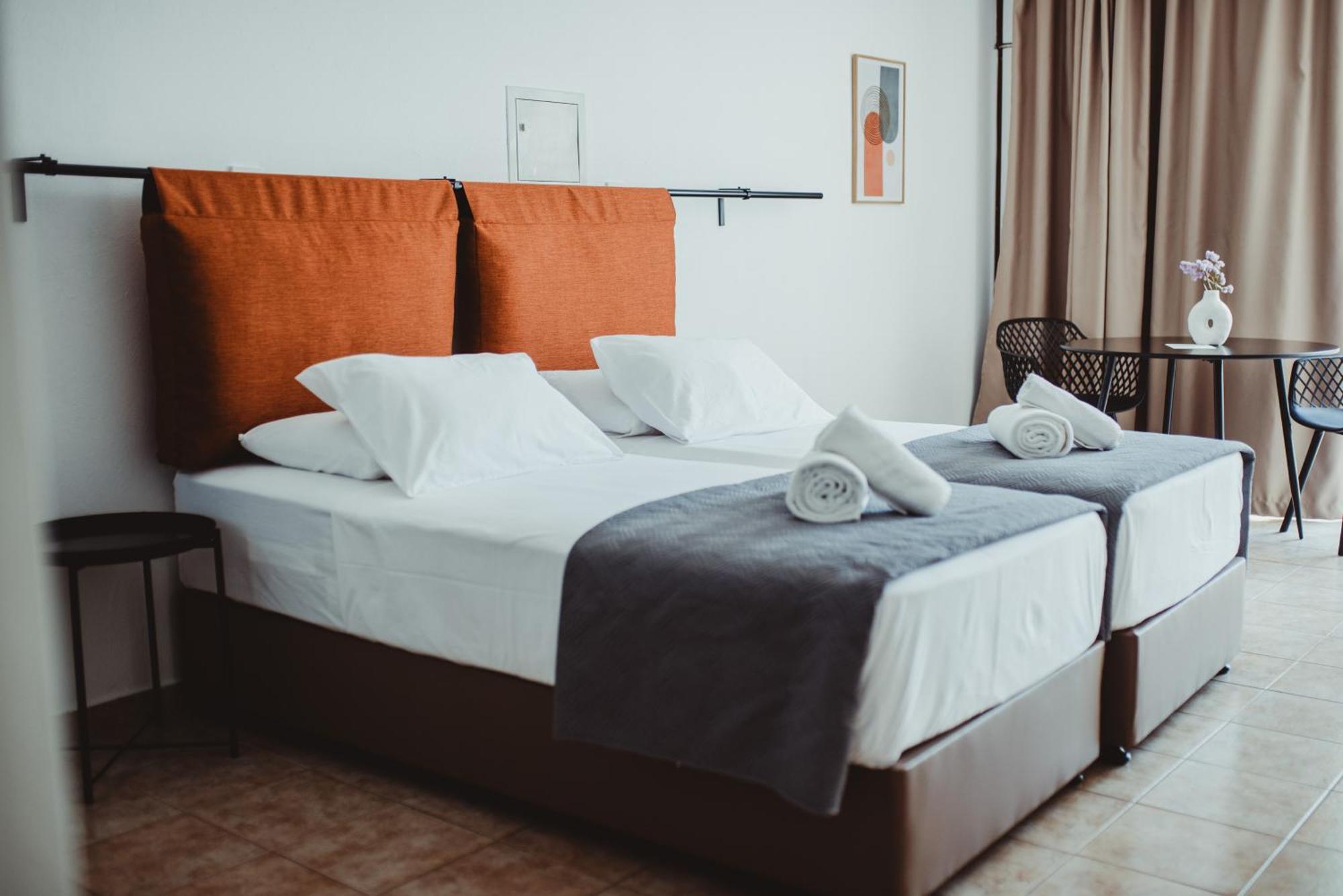 Aparthotel Ovis *