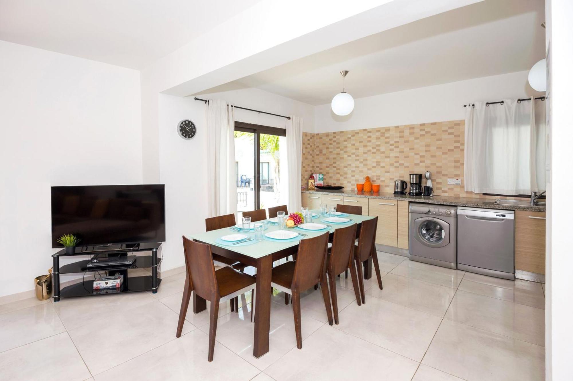 Abdera - 4bed With Private Pool