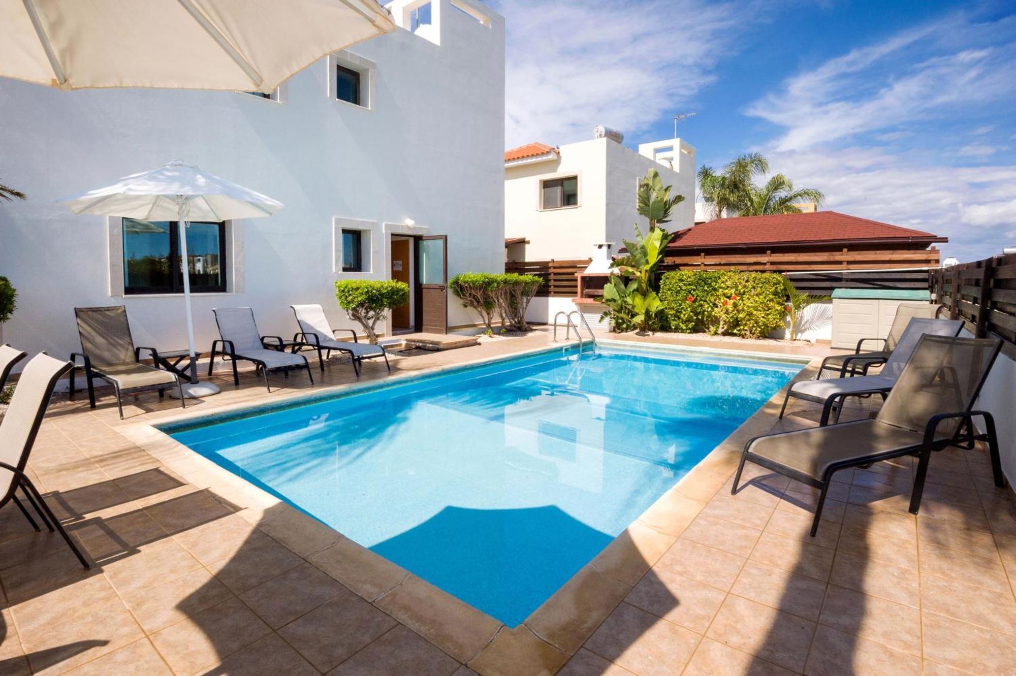 Abdera - 4bed With Private Pool Holiday home Protaras