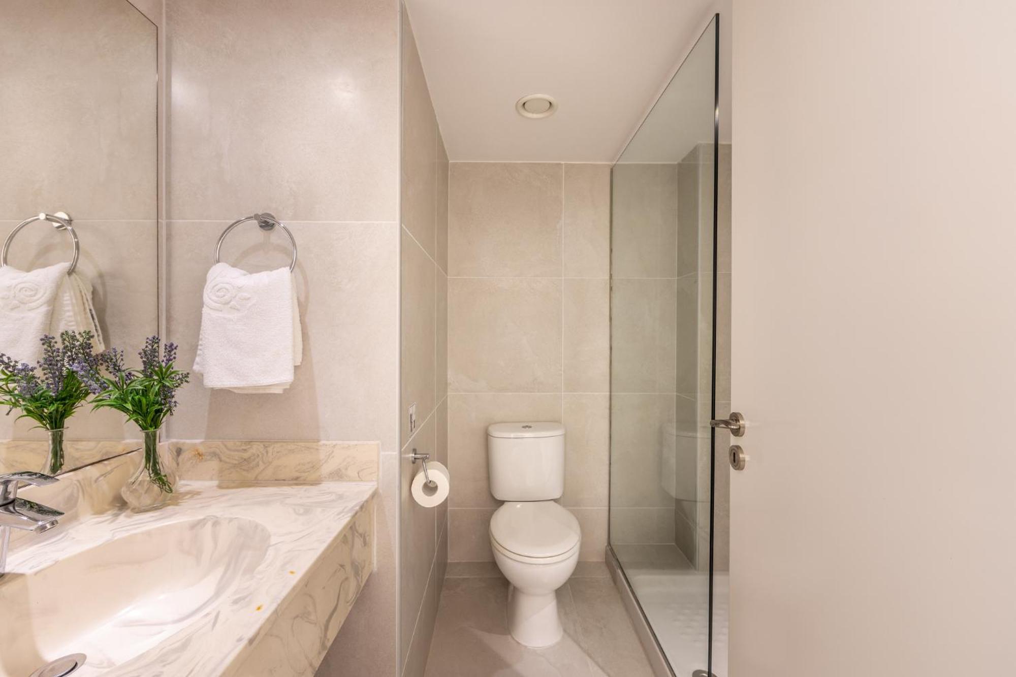 Papantonia Hotel