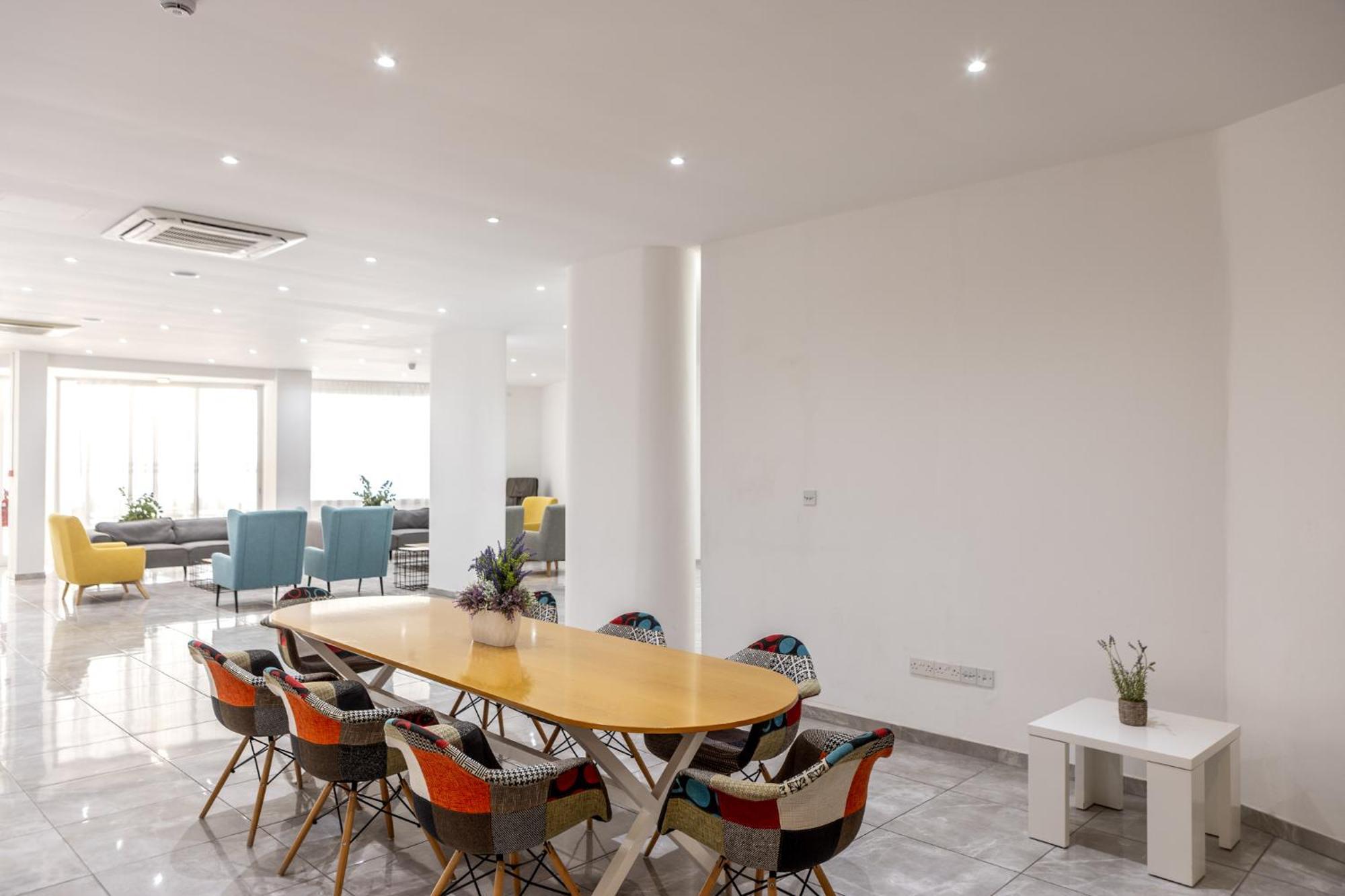 Papantonia Hotel 3*