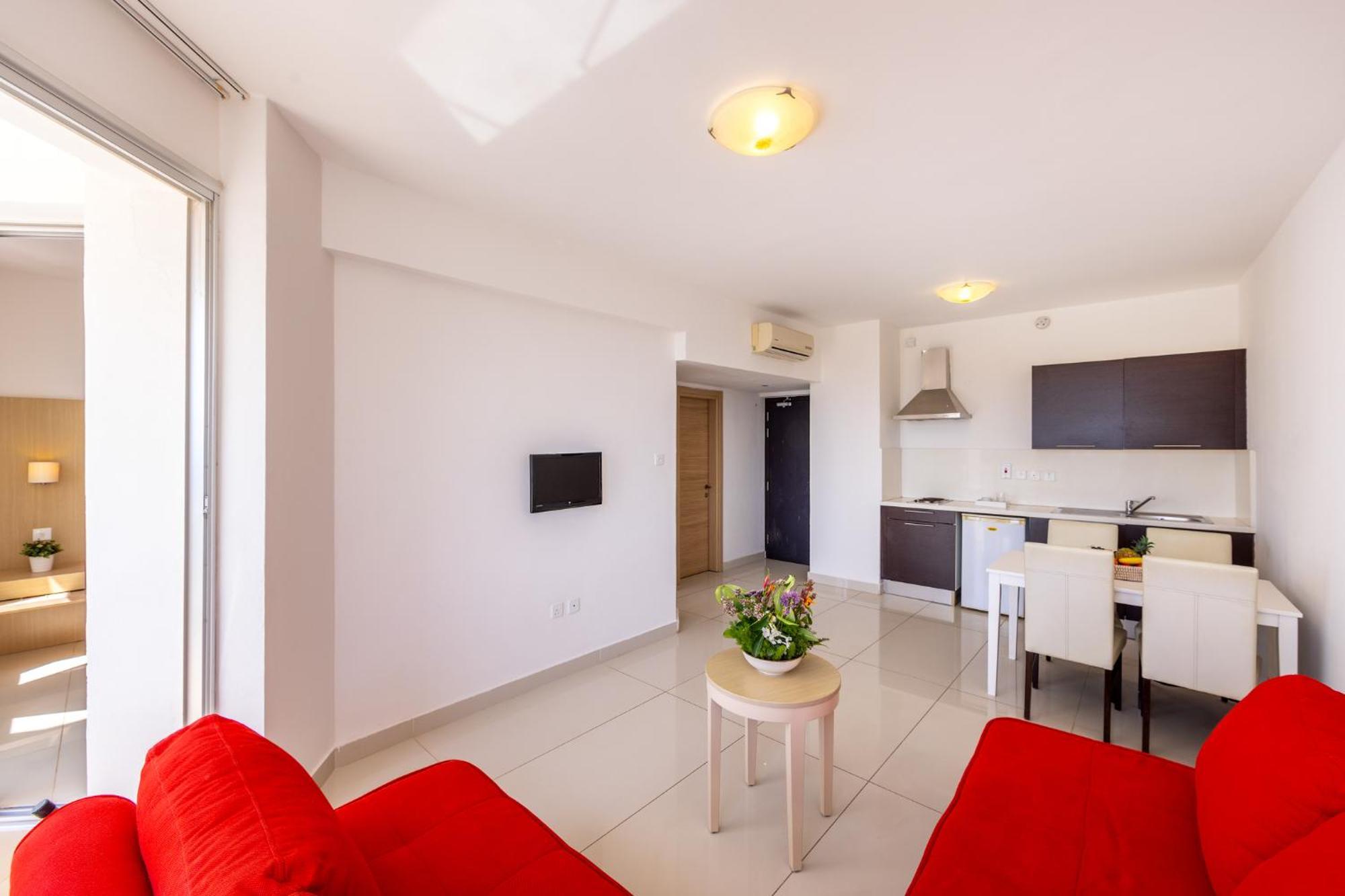 Hotel Papantonia 3*