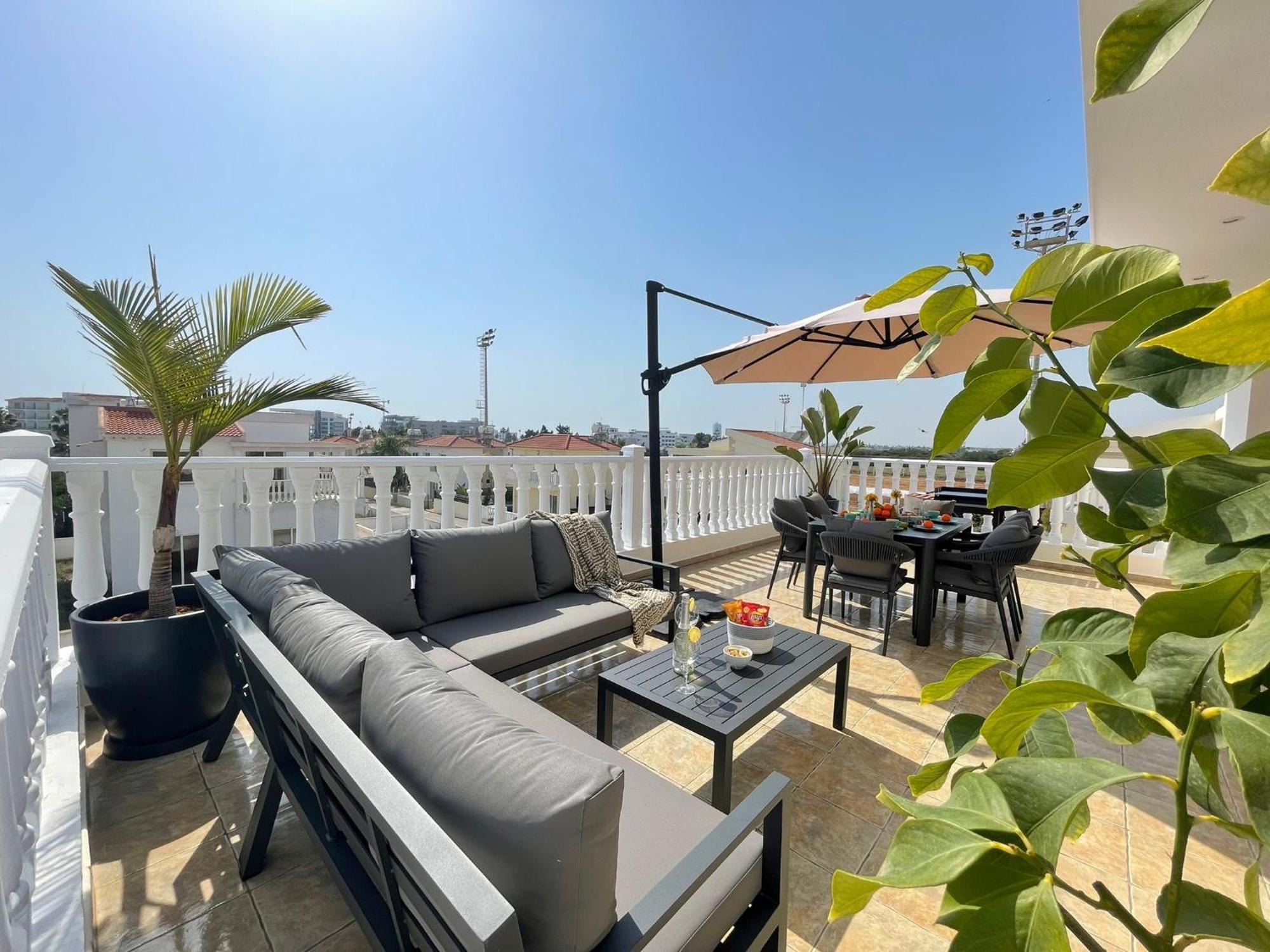Star In Front Nissi Whit Sea View Apartment
