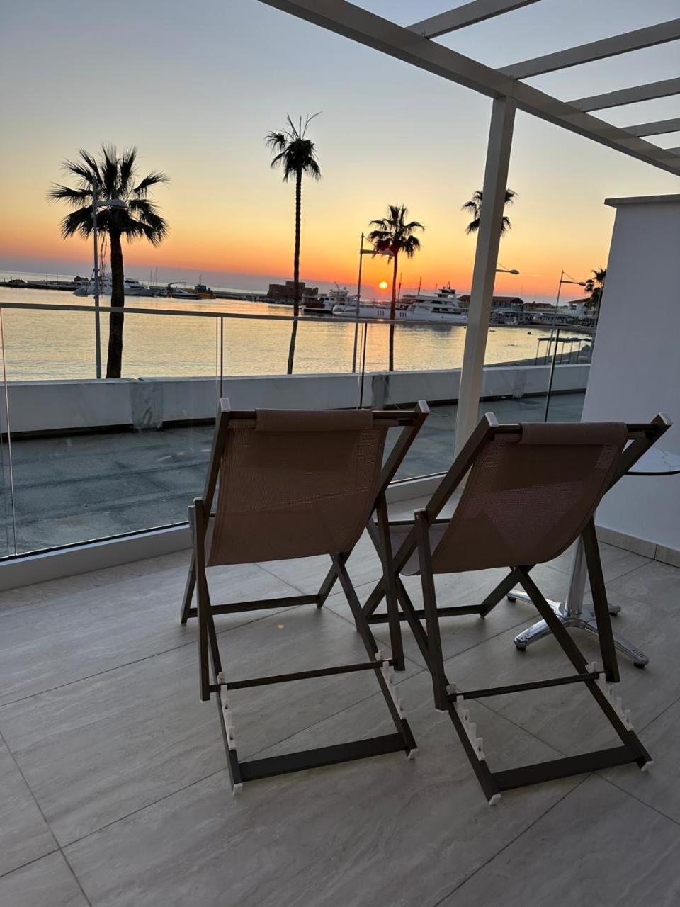 Harbour Lights Apartamento *