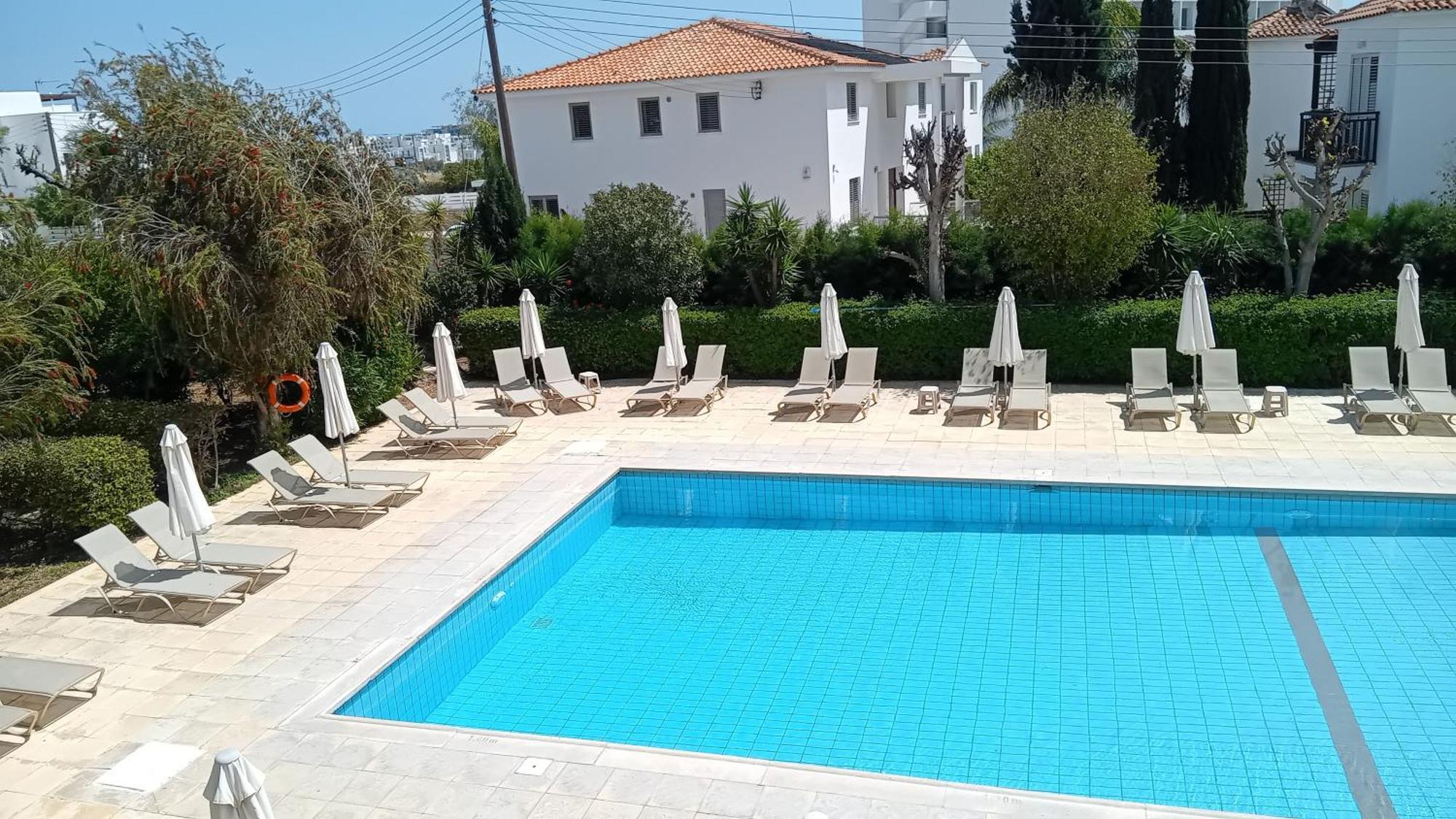 Mandalena 3*