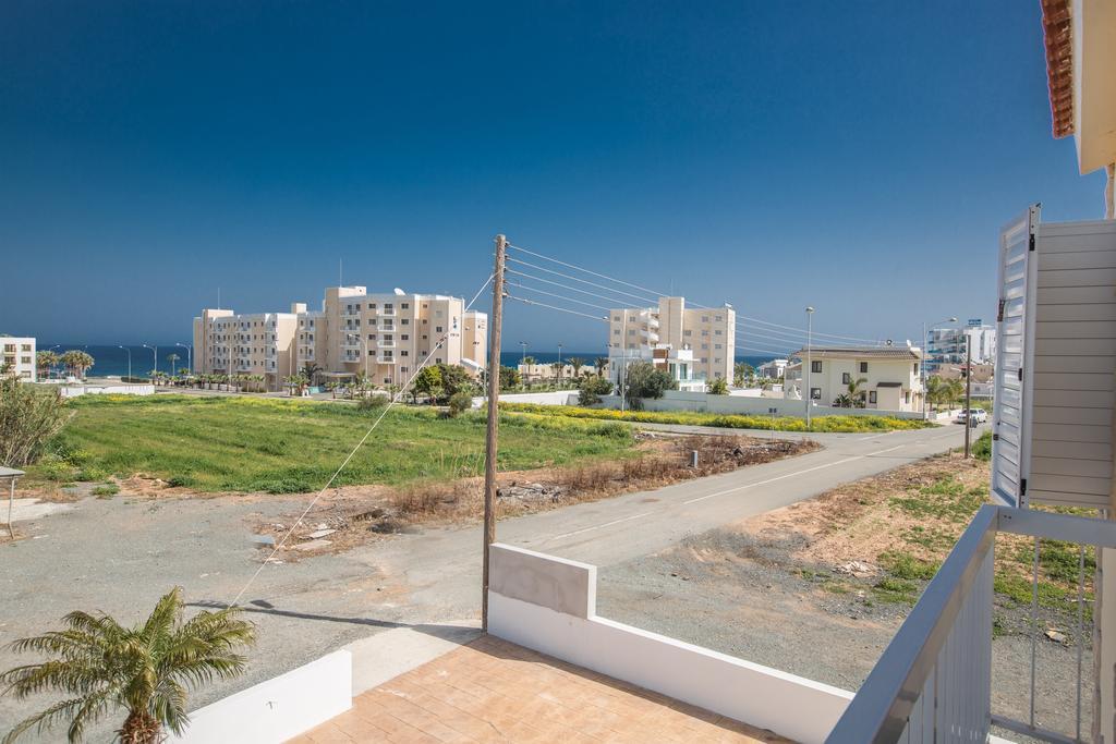 Tonia Seaview * Protaras