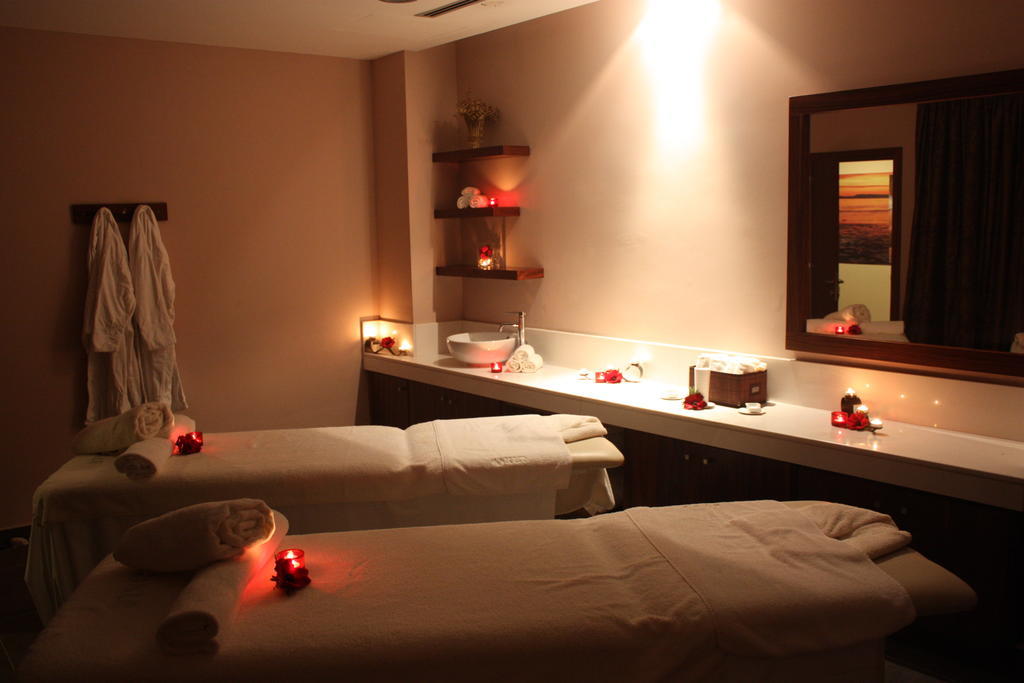 Hotel Capital Coast And 4*