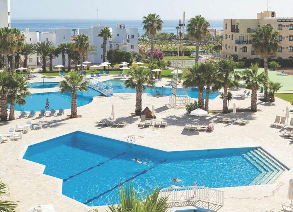 Hotel Papantonia 3*