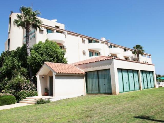 Mandalena Aparthotel