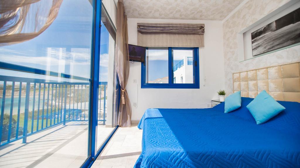 Oceanview 203