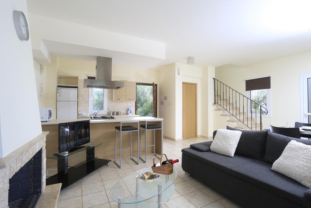 The Blue Water Bay Villas Protaras