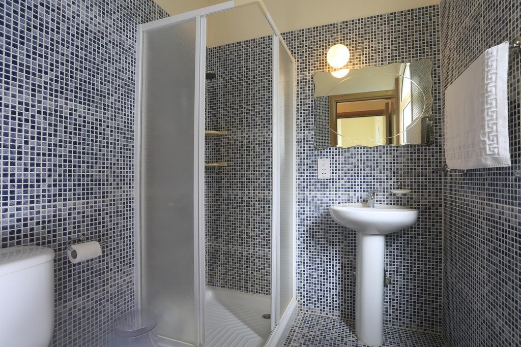 The Blue Water Bay Villas * Protaras