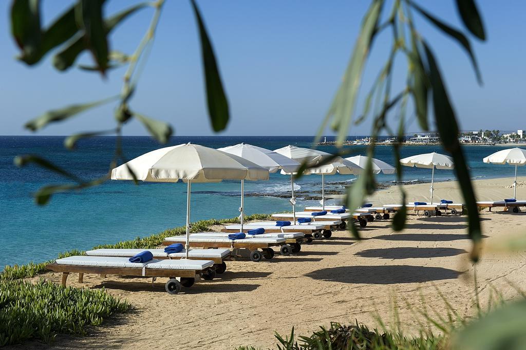 Resort Grecian Sands