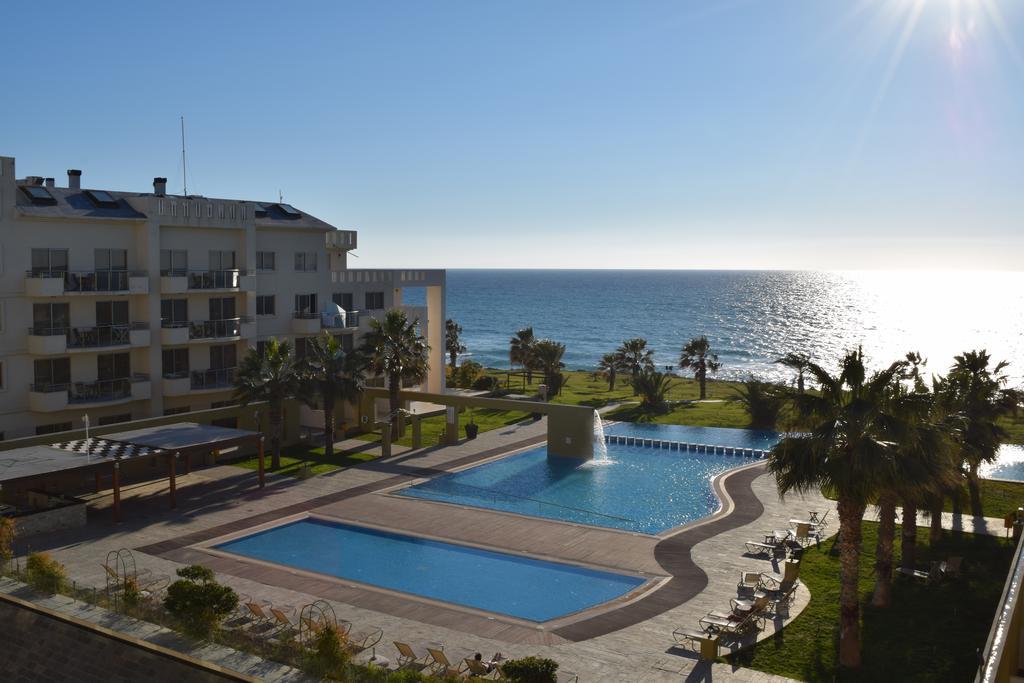 Capital Coast And 4*