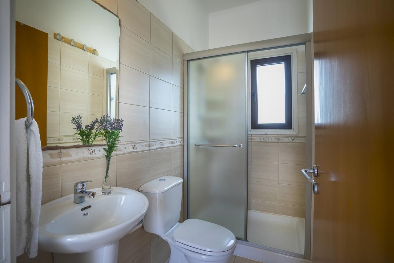 Konnos Blue Villa Protaras