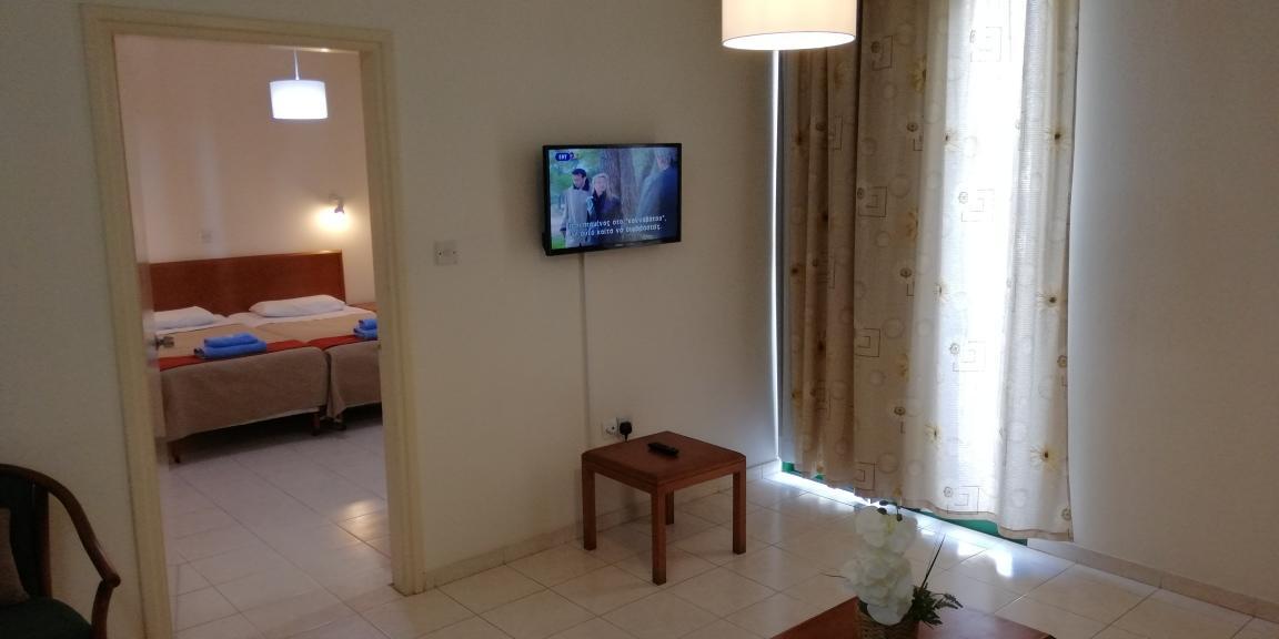 Mandalena Aparthotel 3*