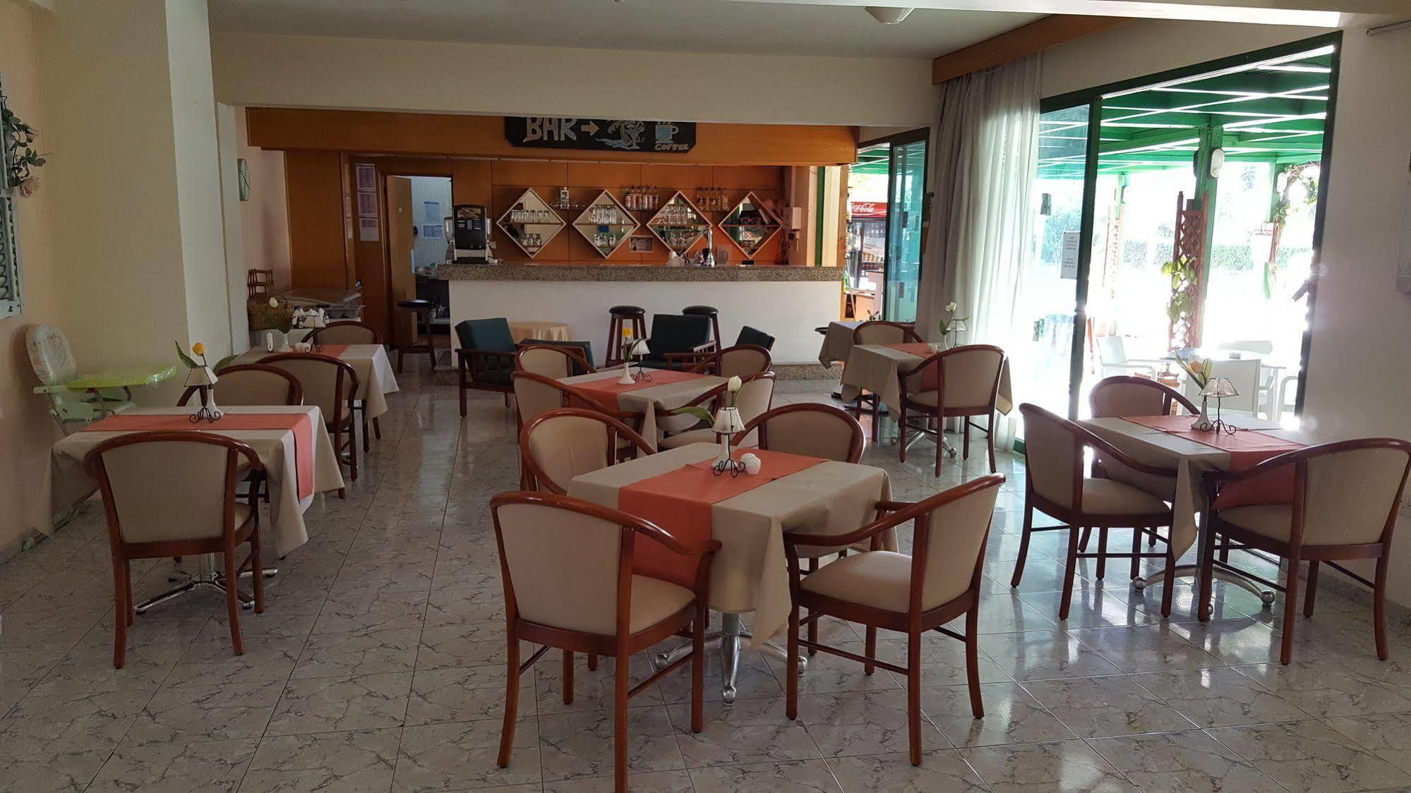 Mandalena 3* Protaras