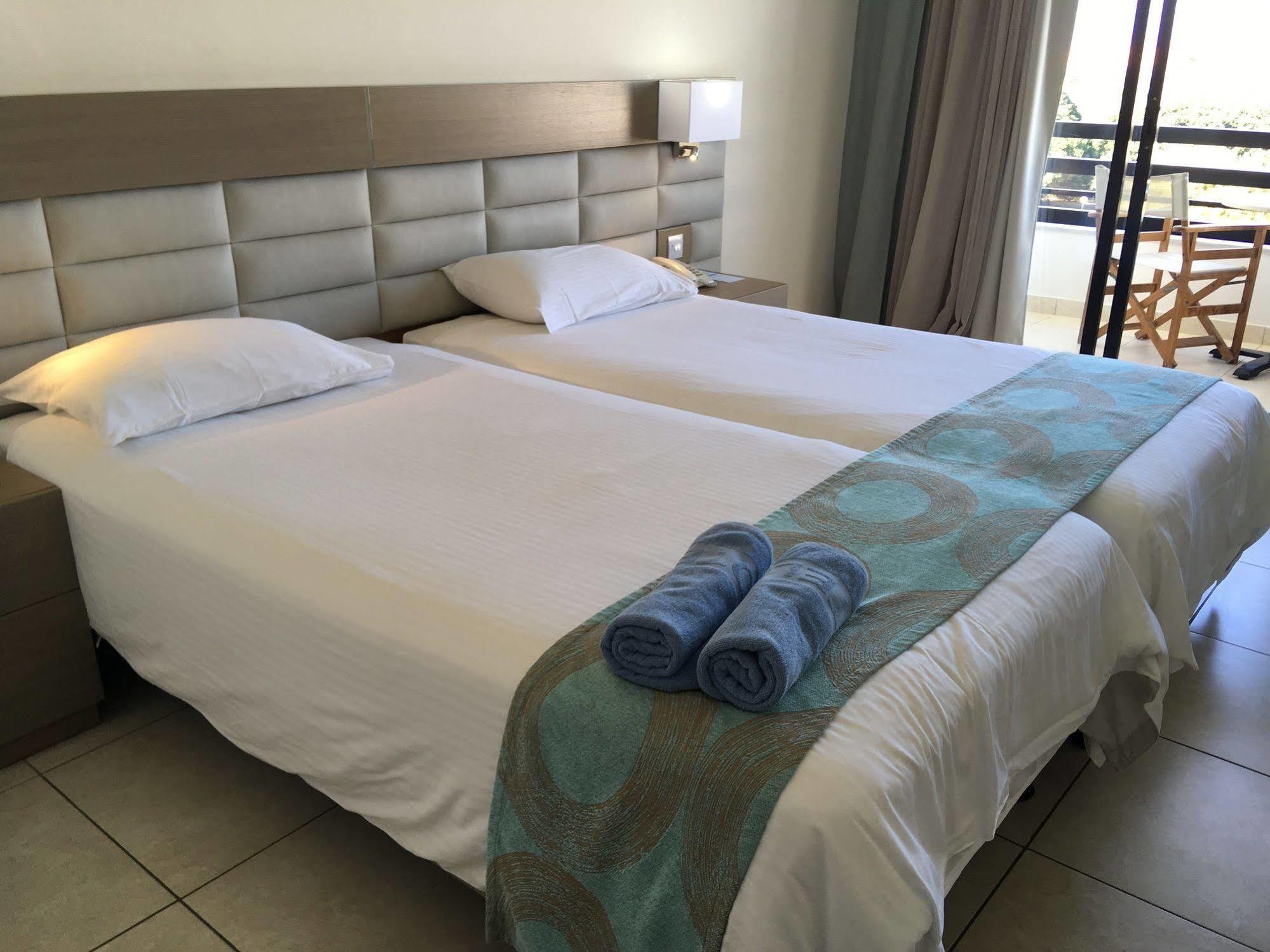 Avanti Village Aparthotel 4*