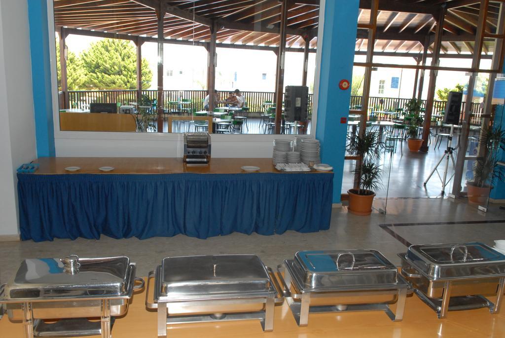 Maistros Aparthotel