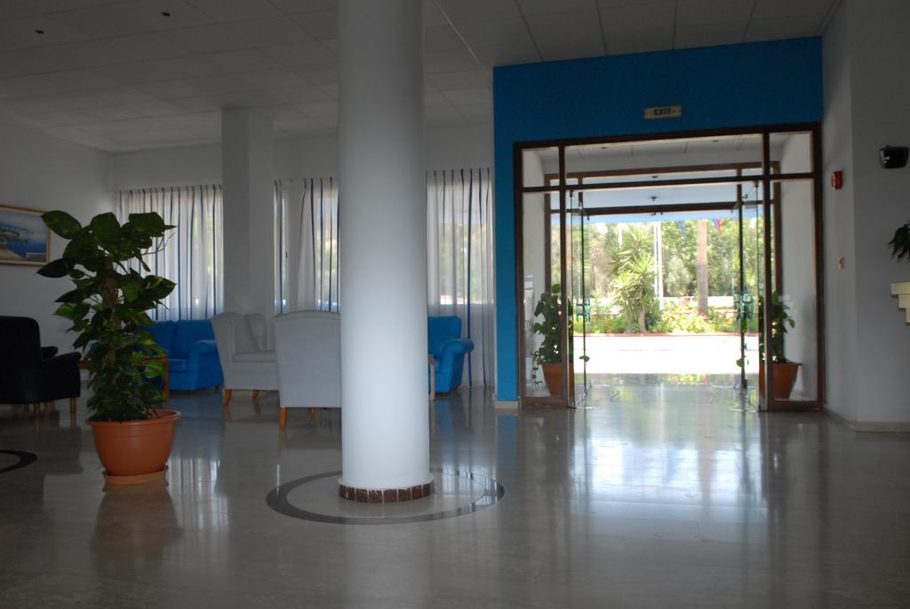 Maistros Aparthotel