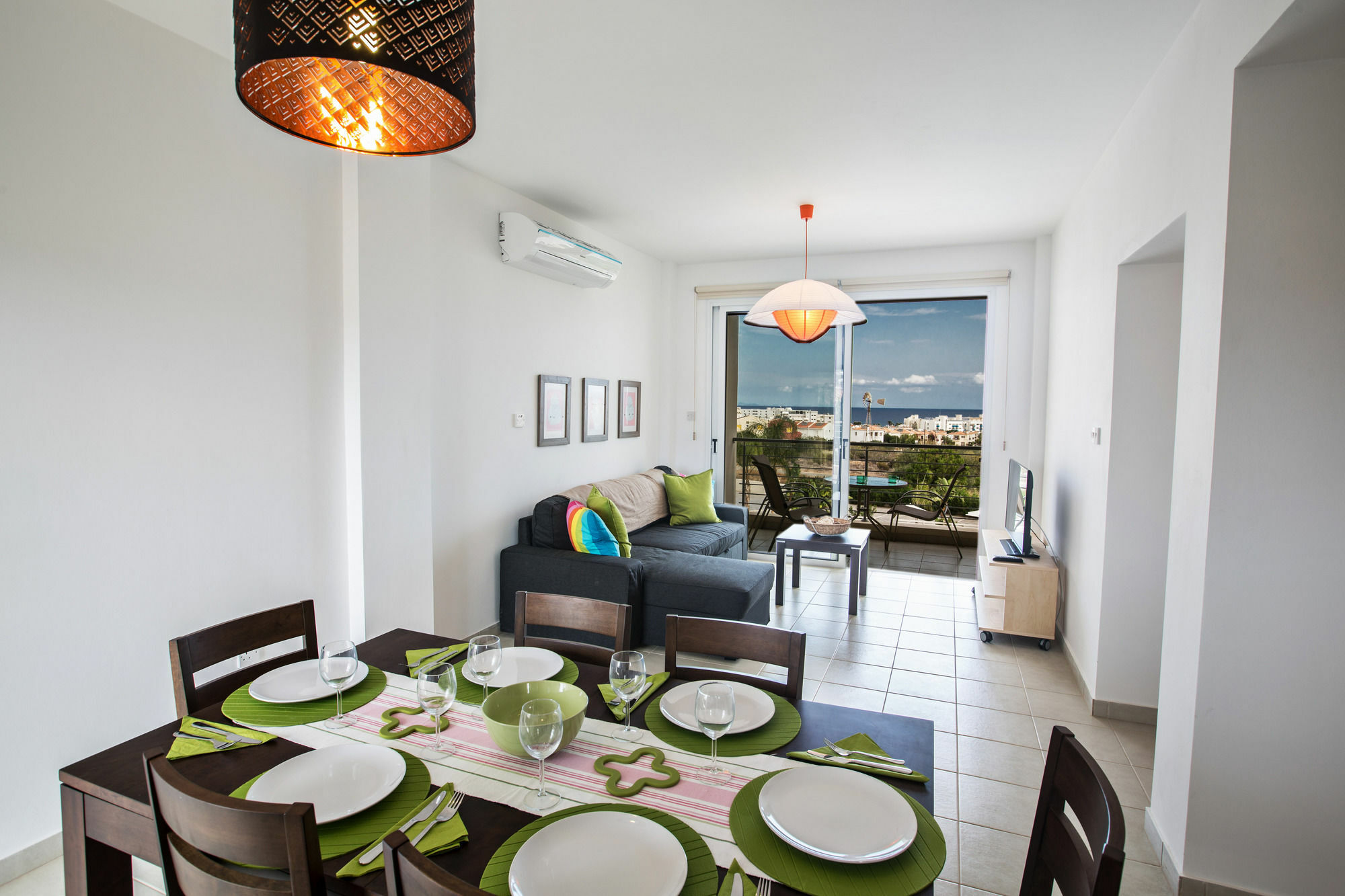 Palm Apartment *