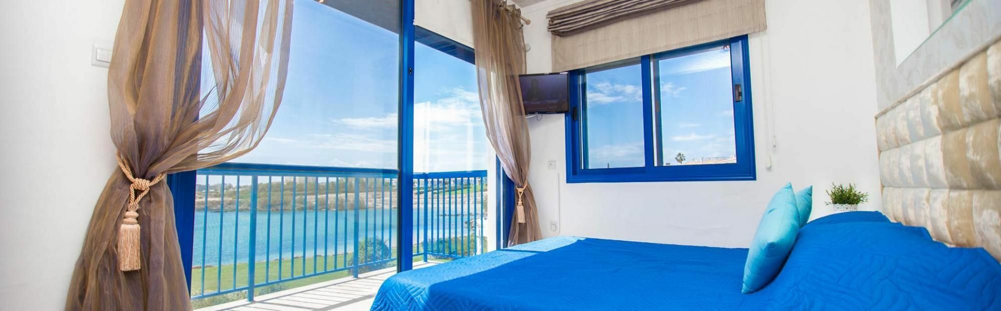 Oceanview 203 *