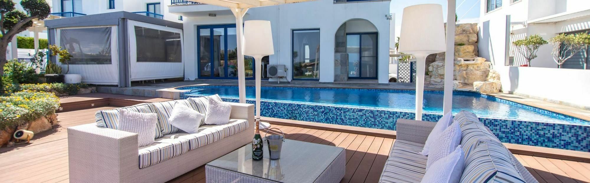 Oceanview 203 * Pernera